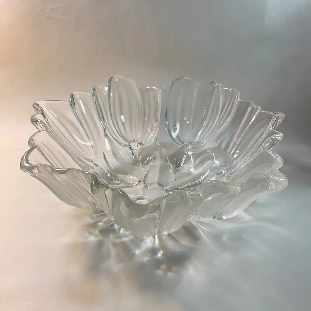 Tulip Leaf Fluted Clear Glass Serving Fruit Bowl